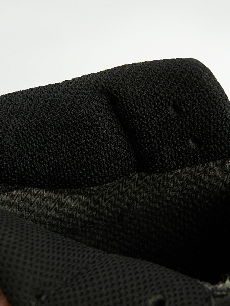 8433-19 Кроссовки